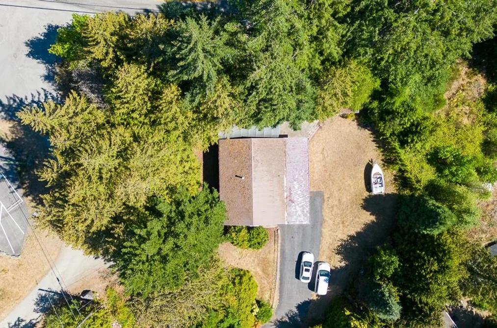5092 JOHNSTONE ROAD, Madeira Park BC V0N 2H0, Madeira Park BC — Residential for Sale - Photo 2