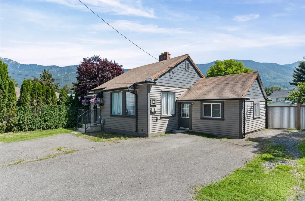 50970 YALE ROAD, Rosedale BC V0X 1X2, Rosedale BC — Residential for Sale - Photo 2