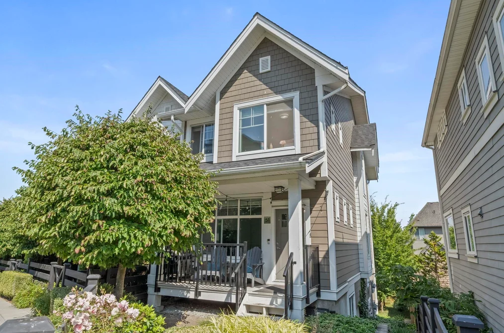 Townhouse for sale at 51 14541 Winter Crescent Surrey British Columbia - MLS: R3155021