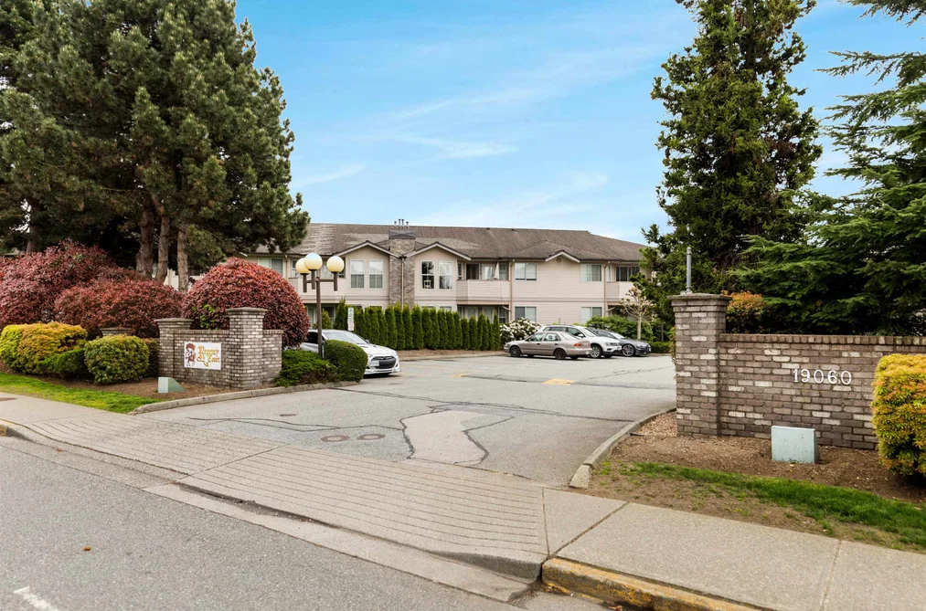 51 19060 FORD ROAD, Pitt Meadows BC V3Y 2M2, Pitt Meadows BC — Residential for Sale - Photo 3
