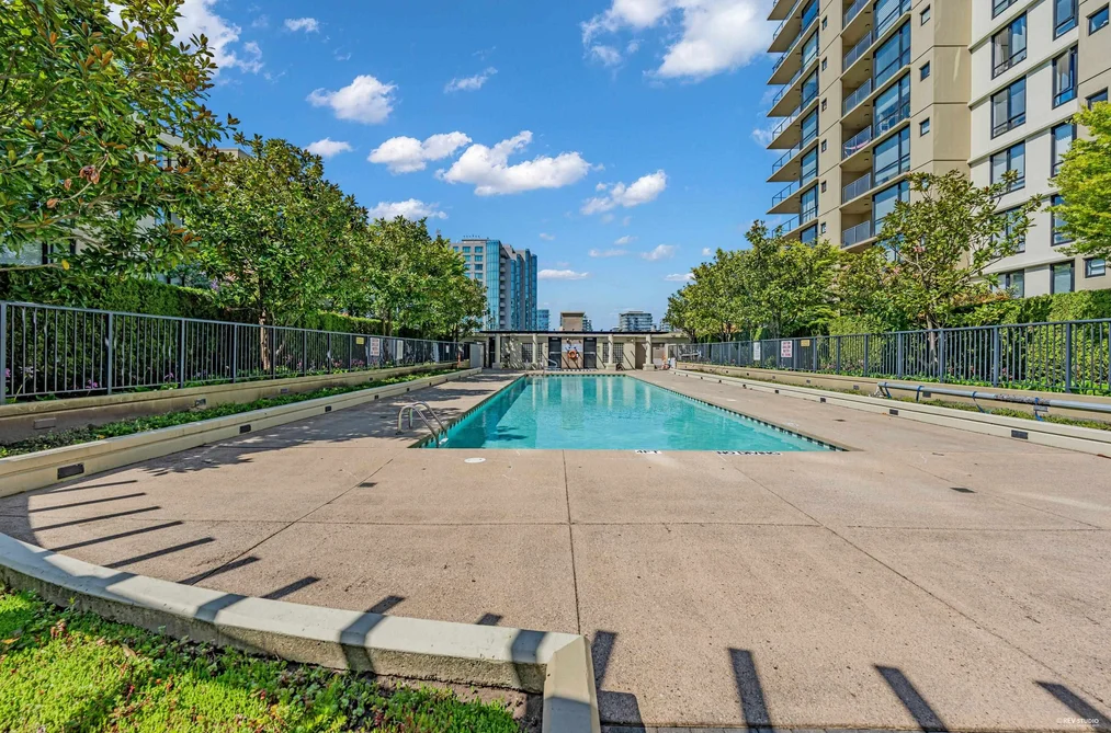 Condo for sale at 510 7831 Westminster Highway Richmond British Columbia - MLS: R3082068