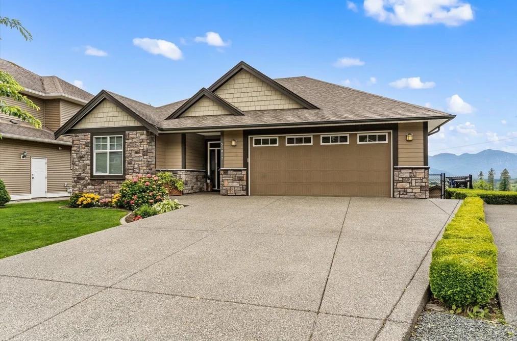 51017 SOPHIE CRESCENT, Chilliwack BC V4Z 0C1, Chilliwack BC — Residential for Sale - Photo 2