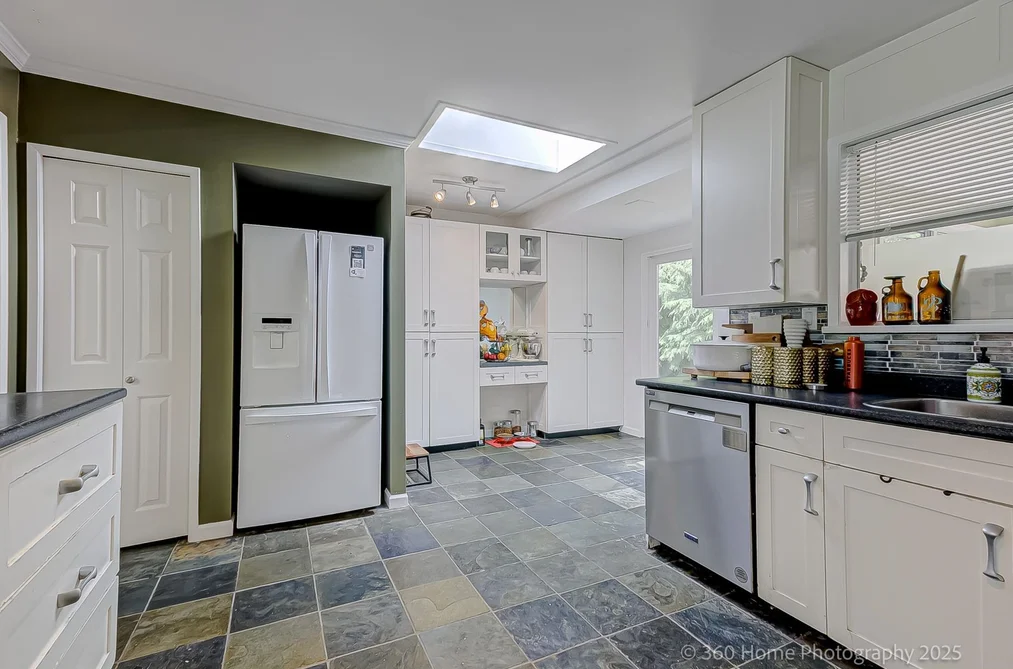 5105 8A AVENUE, Delta BC V4M 1T5, Delta BC — Residential for Sale - Photo 3