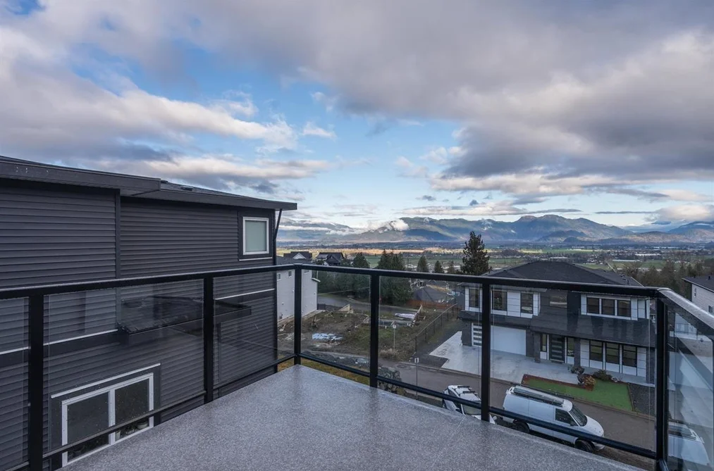 Surrey 51097 FARMERS WAY WAY, Chilliwack, BC — Residential for Sale — Photo 20 of 40