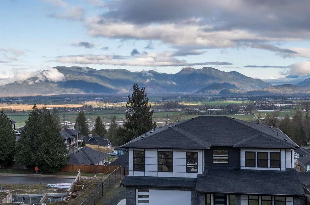 Surrey 51097 FARMERS WAY WAY, Chilliwack, BC — Residential for Sale — Photo 22 of 40