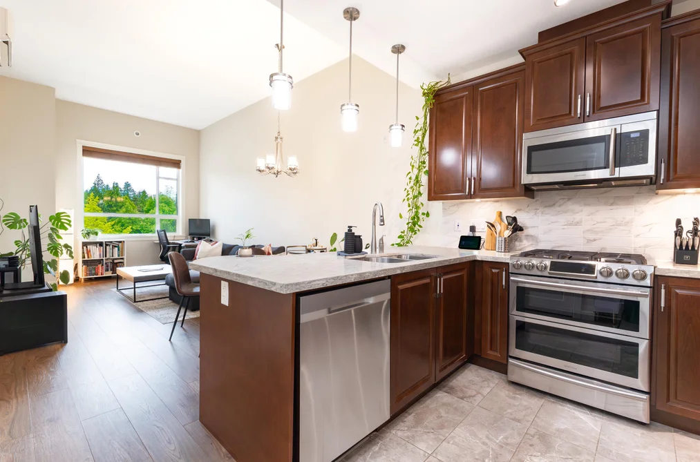 Condo for sale at 511 14588 Mcdougall Drive Surrey British Columbia - MLS: R3124405