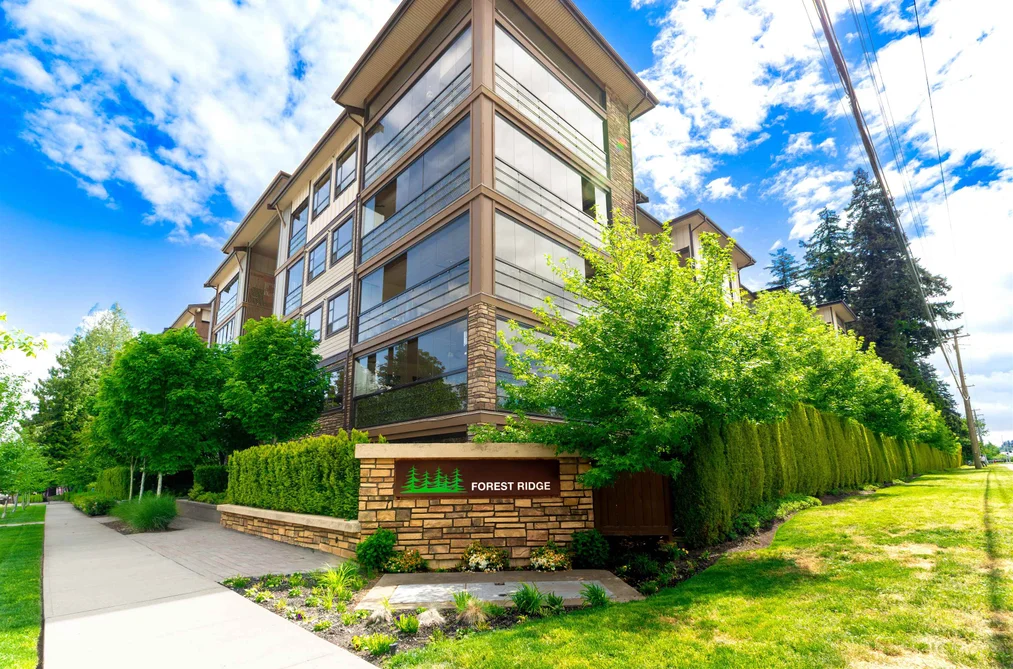 Condo for sale at 511 14588 Mcdougall Drive Surrey British Columbia - MLS: R3124405