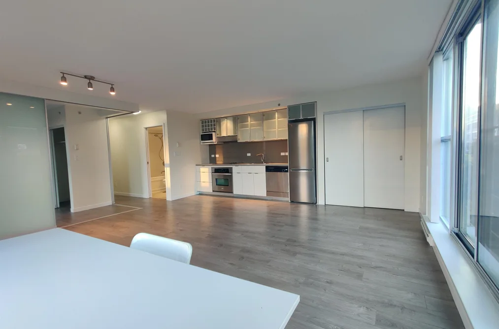168 Powell St Unit 511, Vancouver, BC - MLS: R3170013