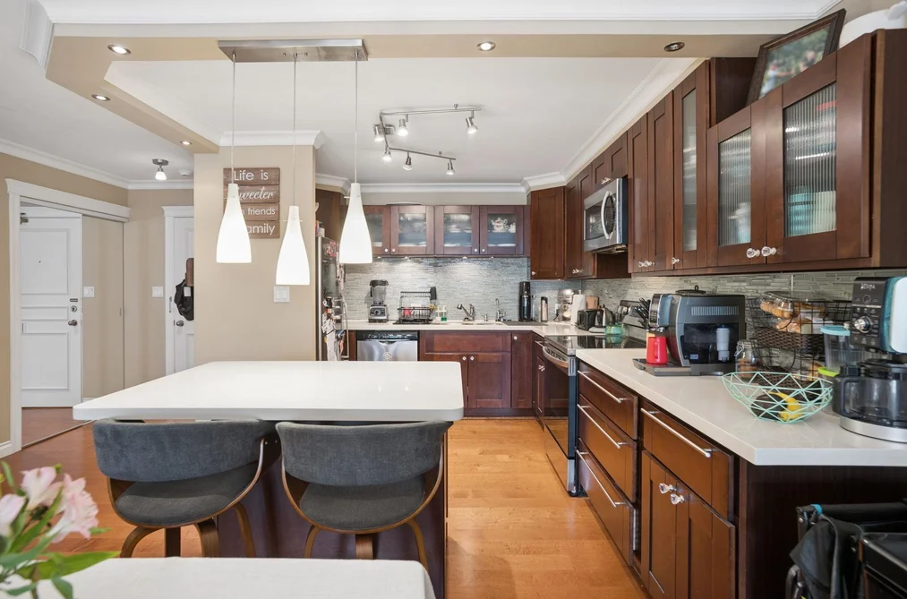 511 518 MOBERLY ROAD, Vancouver BC V5Z 4G3, Vancouver BC — Residential for Sale — Photo 8 of 22