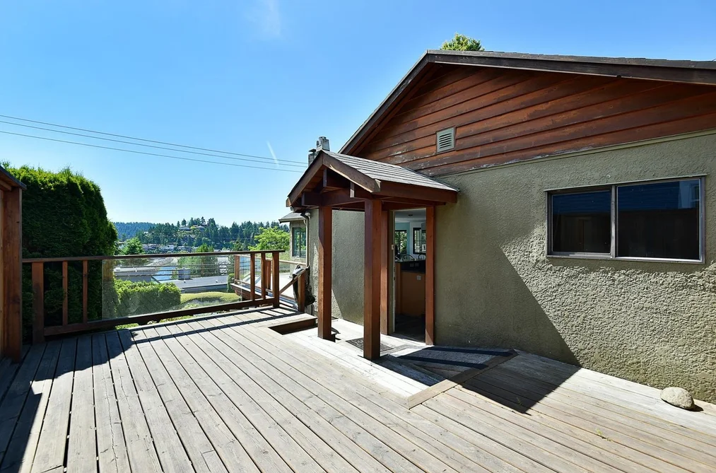 511 S FLETCHER ROAD, Gibsons BC V0N 1V8, Gibsons BC — Residential for Sale — Photo 16 of 24