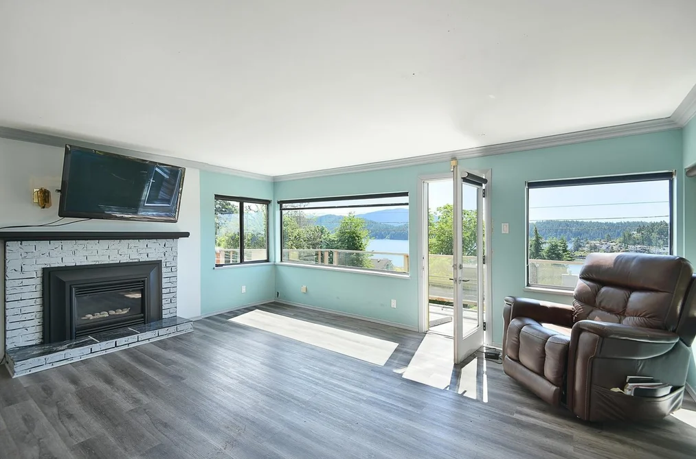511 S FLETCHER ROAD, Gibsons BC V0N 1V8, Gibsons BC — Residential for Sale — Photo 6 of 24