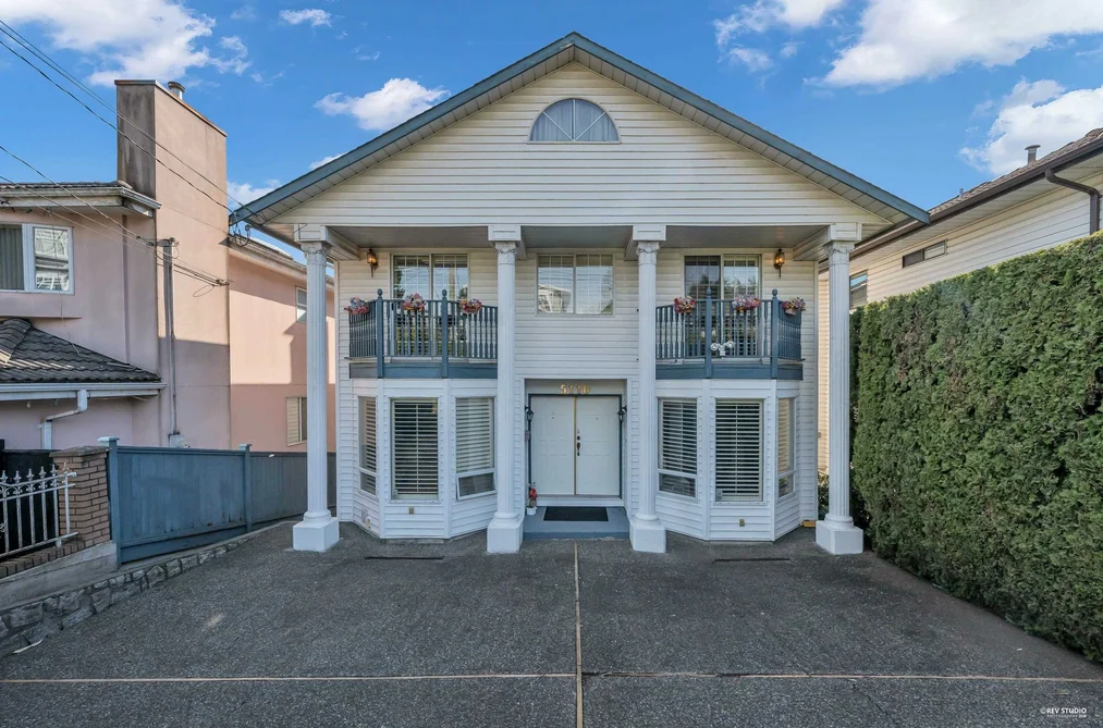 House for sale at 5110 Mckee Street Burnaby British Columbia - MLS: R3094717