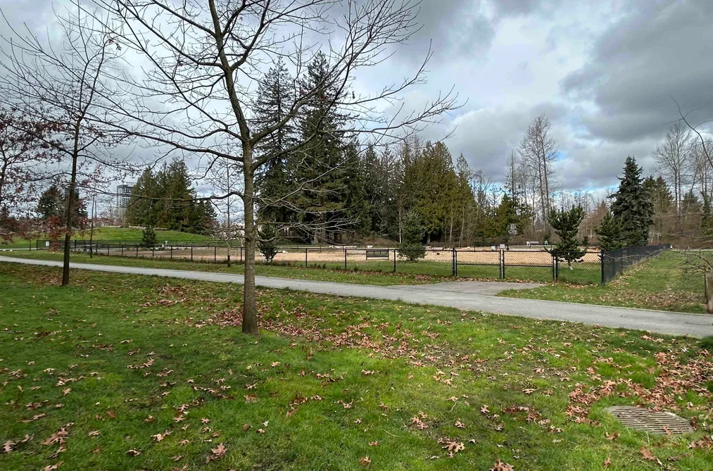 512 10603 140 STREET, Surrey BC V3T 0M8, Surrey BC — Residential for Sale - Photo 2