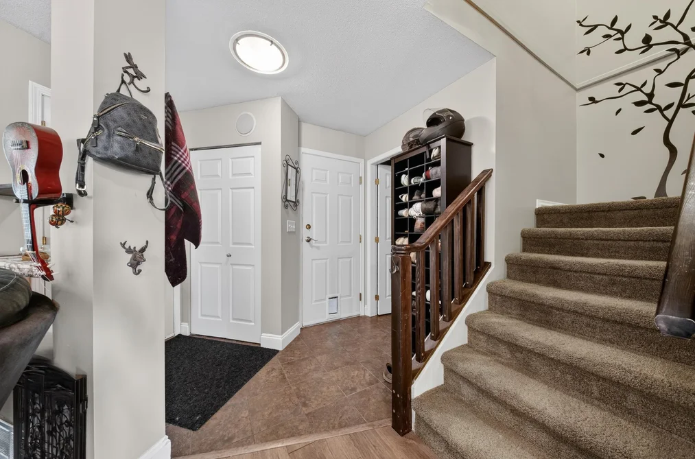 512 13900 HYLAND ROAD, Surrey BC V3W 2C3, Surrey BC — Residential for Sale - Photo 4