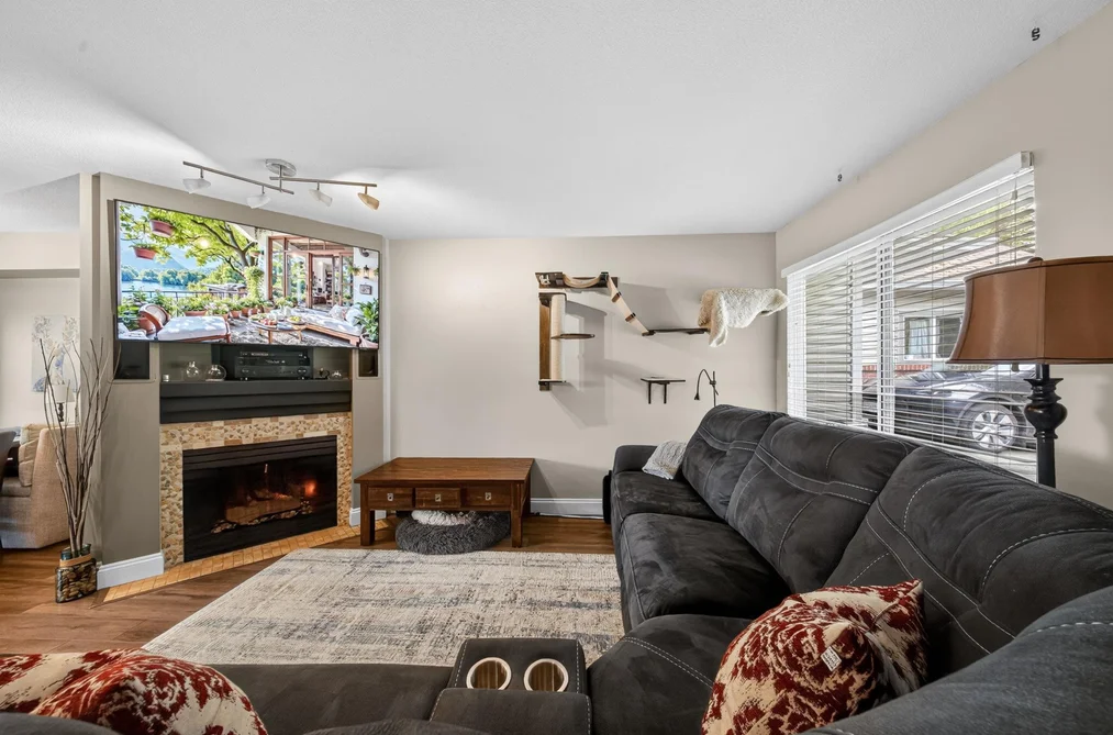512 13900 HYLAND ROAD, Surrey BC V3W 2C3, Surrey BC — Residential for Sale - Photo 6