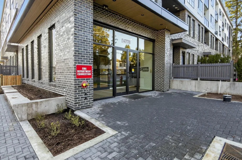 512 14778 106 AVENUE, Surrey BC V3R 5Y1, Surrey BC — Residential for Sale - Photo 2