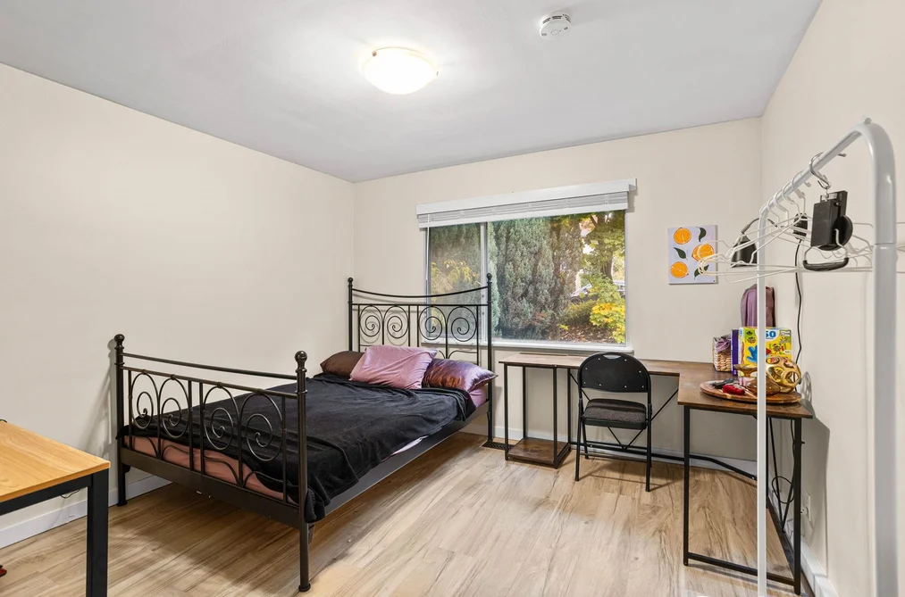 512 Garrett Street, New Westminster, BC - House for Sale - Photo 15 of 40 512 Garrett Street, New Westminster, BC - House for Sale - Photo 15 of 40