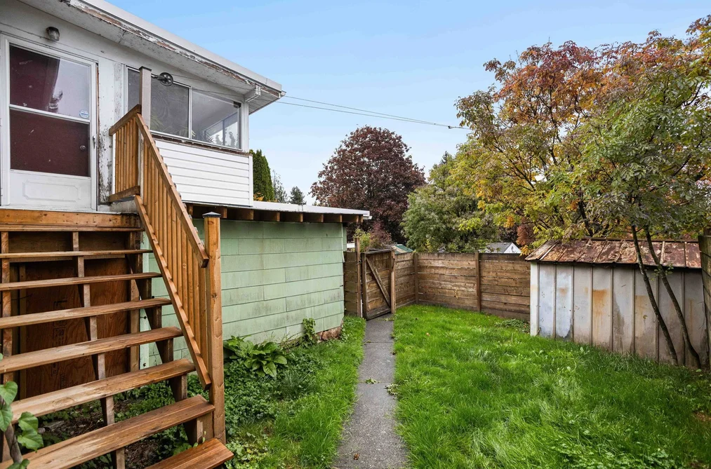 512 Garrett Street, New Westminster, BC - House for Sale - Photo 31 of 40 512 Garrett Street, New Westminster, BC - House for Sale - Photo 31 of 40