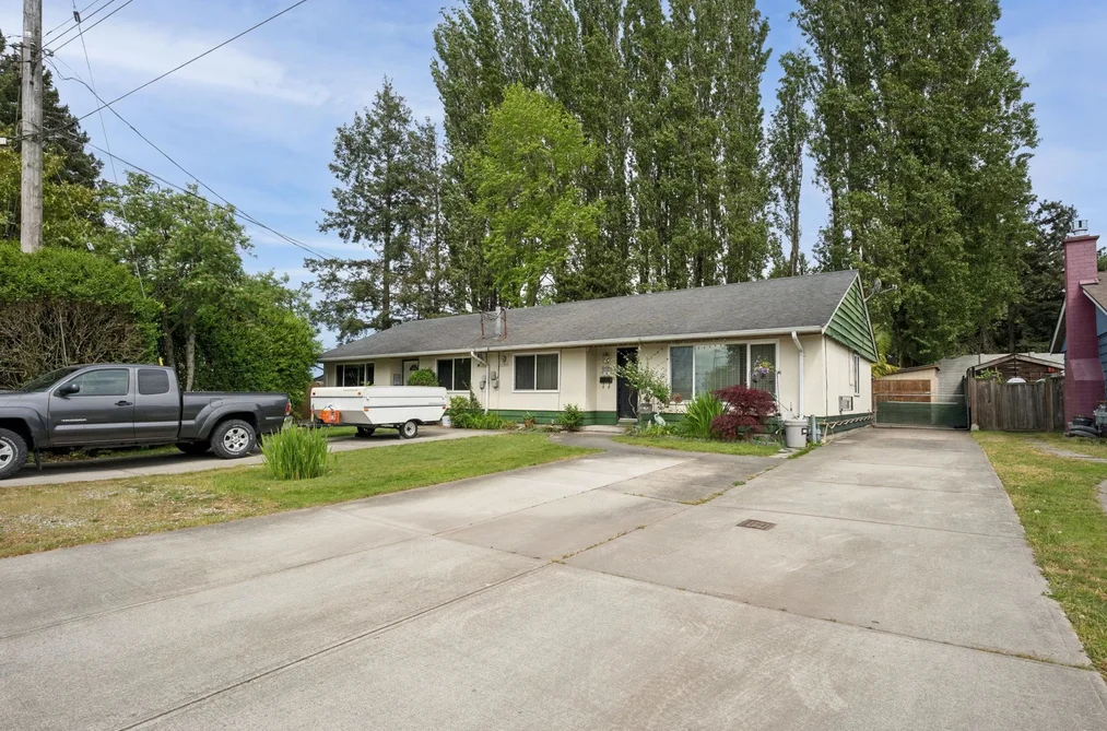 Half Duplex for sale at 5120 59a Street Delta British Columbia - MLS: R3124955