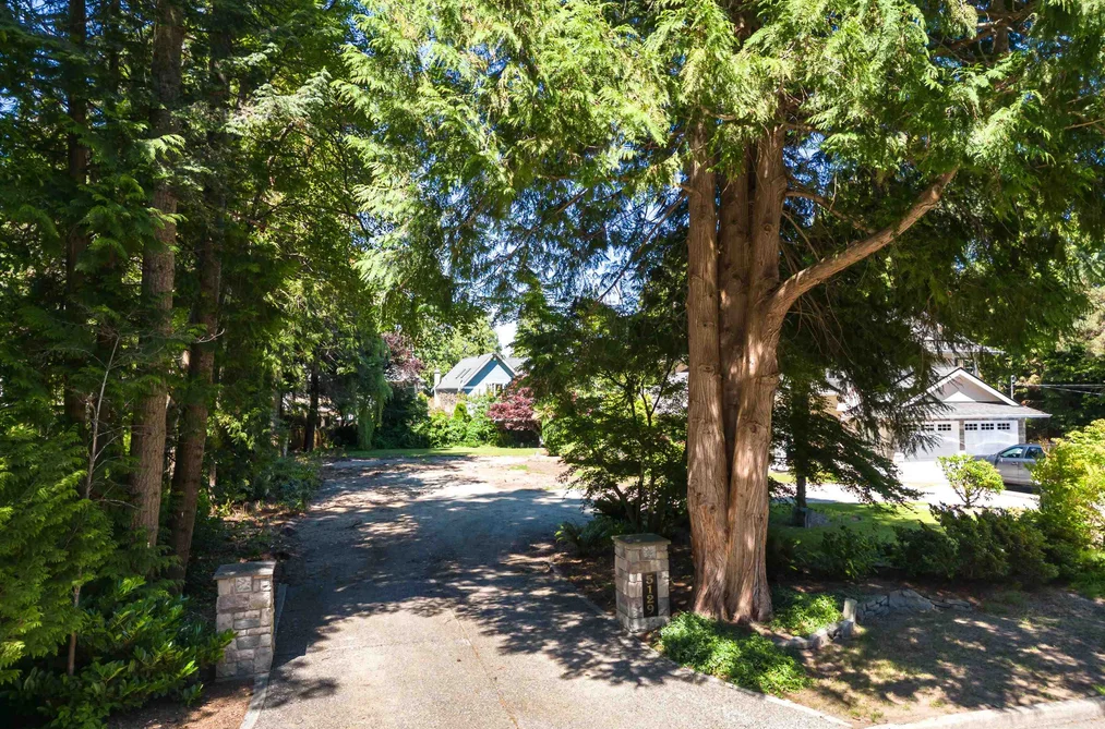 Property for sale at 5125 1st Avenue Delta British Columbia - MLS: R3122845