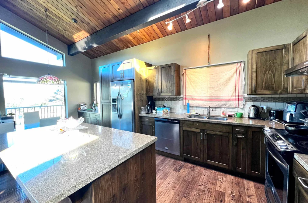 5129 CHAPMAN ROAD, Sechelt BC V7Z 0B7, Sechelt BC — Residential for Sale - Photo 4