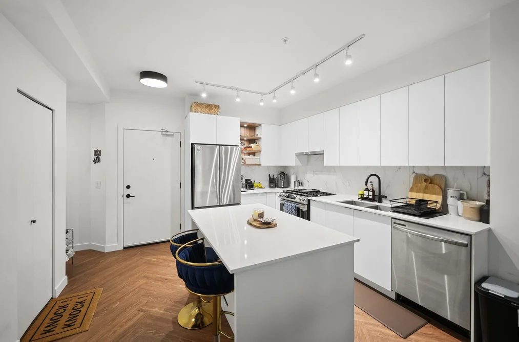 513 3229 ST. JOHN STREET STREET, Port Moody BC V3H 0M4, Port Moody BC — Residential for Sale - Photo 5
