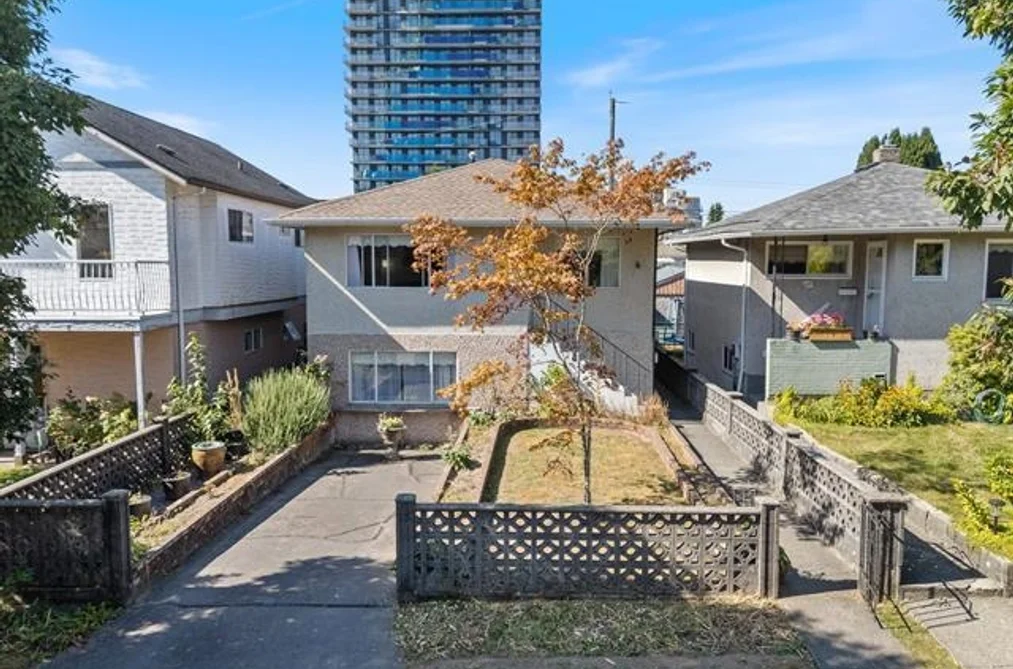 House for sale at 5131 Ann Street Street Vancouver British Columbia - MLS: R3154955