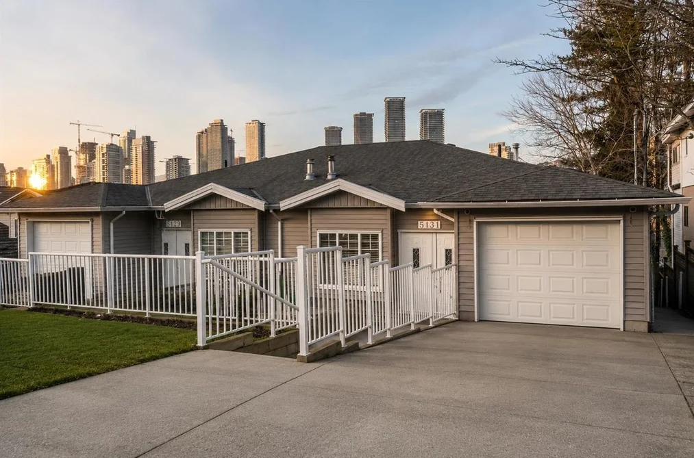 Half Duplex for sale at 5131 Manor Street Burnaby British Columbia - MLS: R3122719