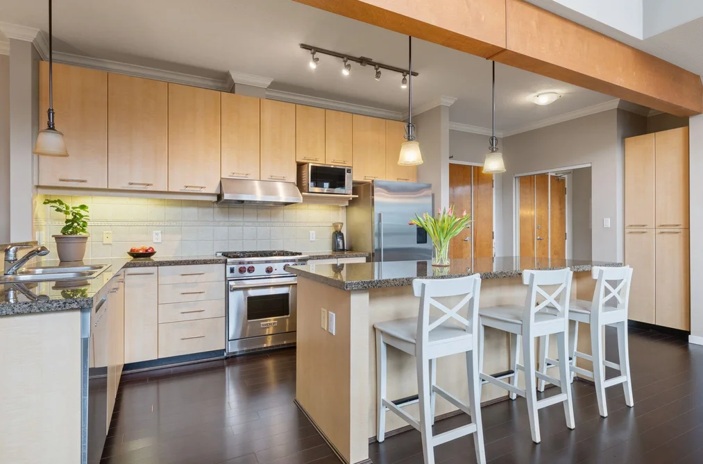 Condo for sale at 514 560 Raven Woods Drive North Vancouver British Columbia - MLS: R3105419