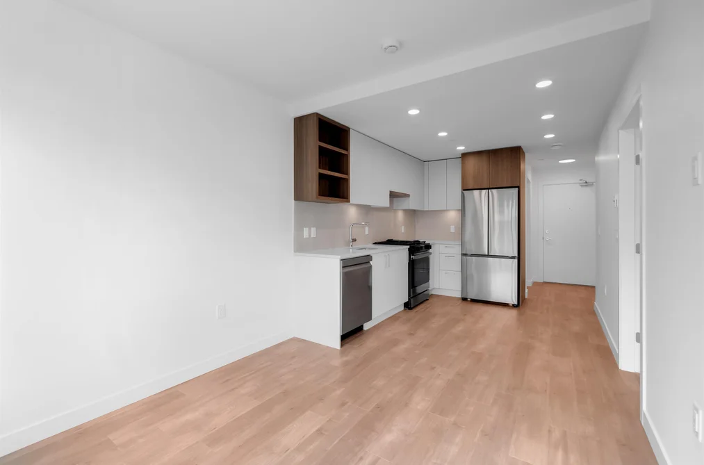 514 723 GROVER AVENUE, Coquitlam BC V3J 0L9, Coquitlam BC — Residential for Sale - Photo 4