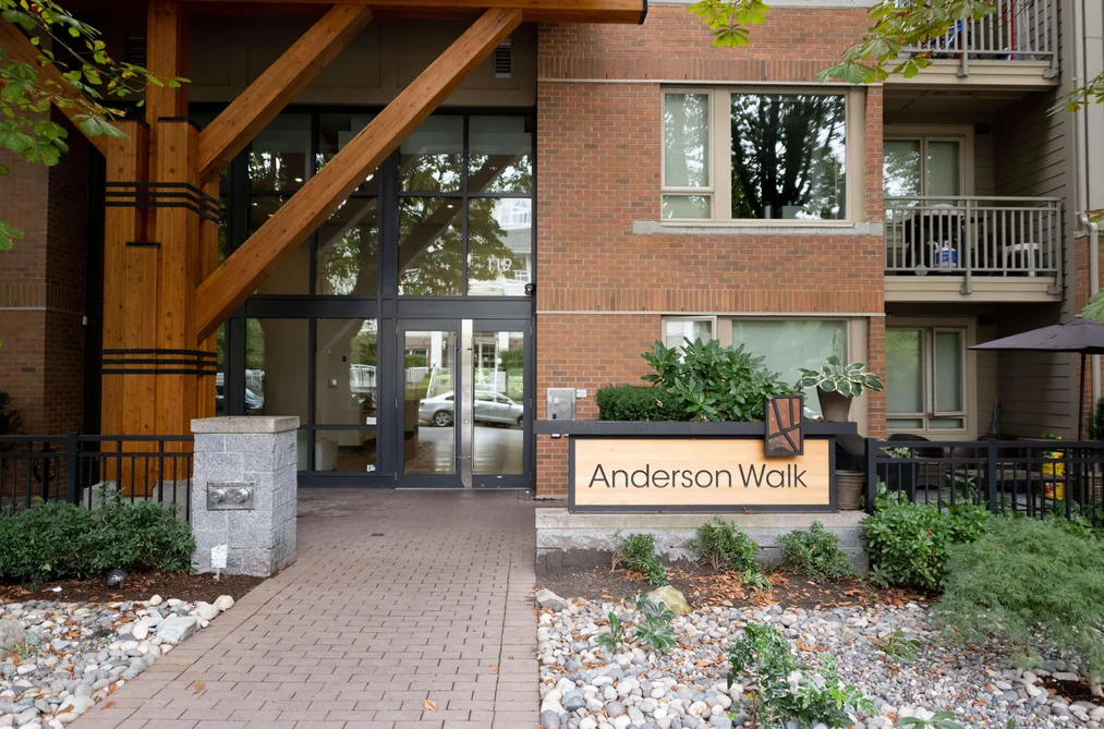 515 119 W 22ND STREET, North Vancouver BC V7M 0B4, North Vancouver BC — Residential for Sale - Photo 4