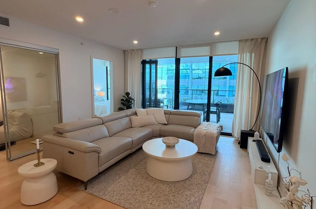 Condo for sale at 515 135 E 13th Street North Vancouver British Columbia - MLS: R3124515