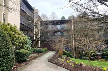 9867 Manchester Dr Unit 515, Burnaby, BC - MLS: R3155733