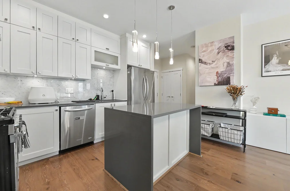 516 14855 THRIFT AVENUE, White Rock BC V4B 2J6, White Rock BC — Residential for Sale — Photo 6 of 31
