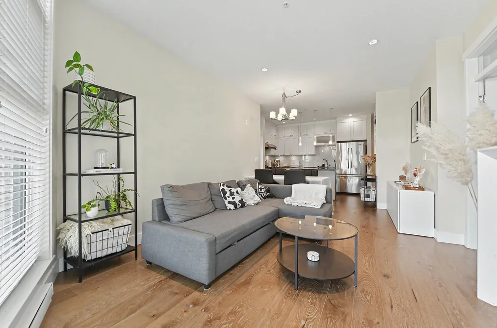 516 14855 THRIFT AVENUE, White Rock BC V4B 2J6, White Rock BC — Residential for Sale — Photo 9 of 31