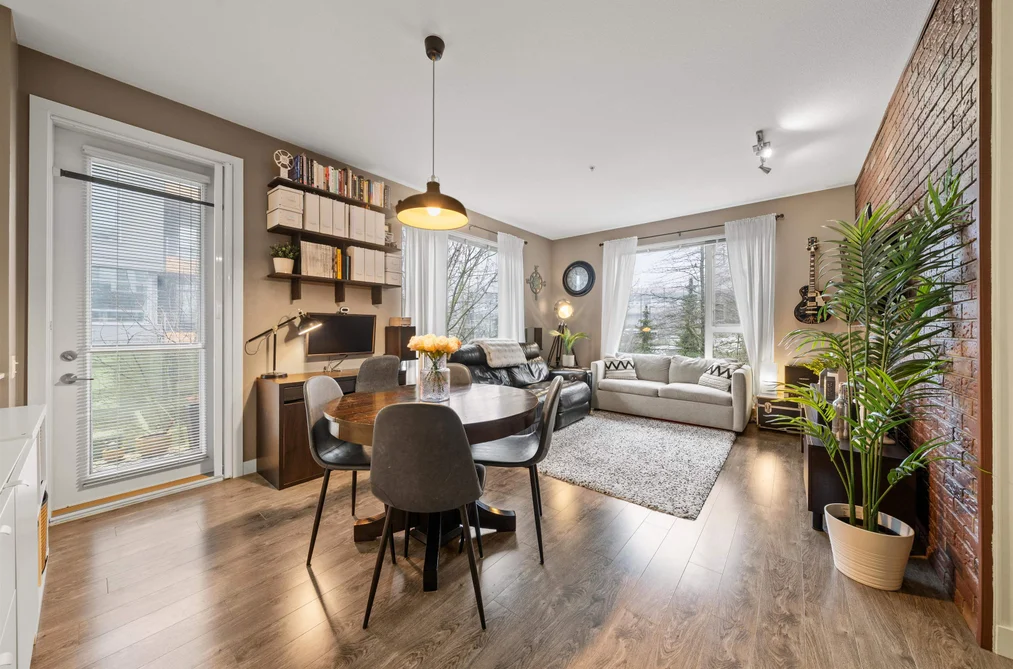 Condo for sale at 516 9250 University High Street Burnaby British Columbia - MLS: R3126794