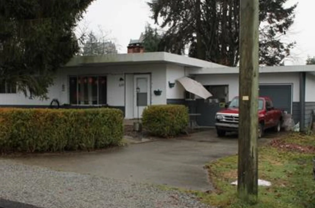 516 COCHRANE AVENUE, Coquitlam BC V3J 1Z9, Coquitlam BC — Residential for Sale - Photo 2