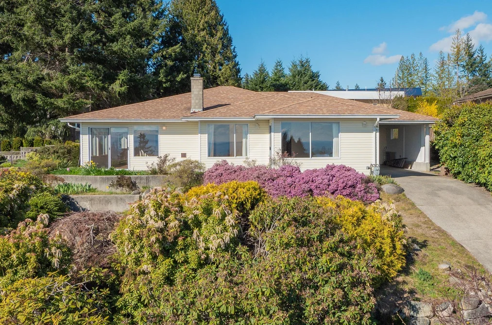 House for sale at 5160 Ridgeview Drive Sechelt British Columbia - MLS: R3102851