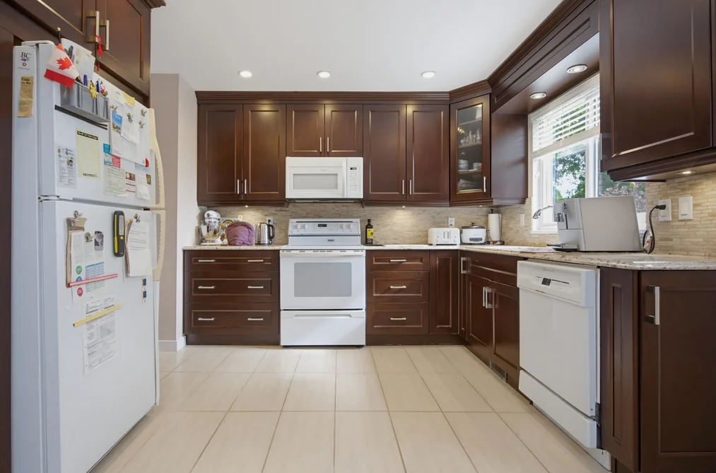 5174 209A STREET, Langley BC V3A 7K8, Langley BC — Residential for Sale — Photo 9 of 38