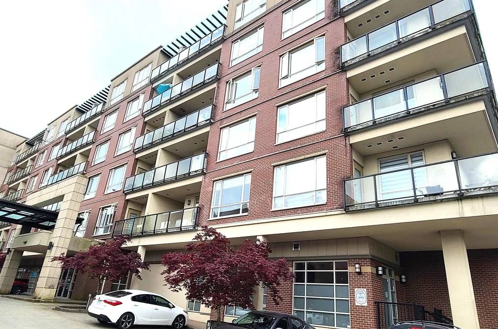 Condo for sale at 518 14333 104 Avenue Surrey British Columbia - MLS: R3119446