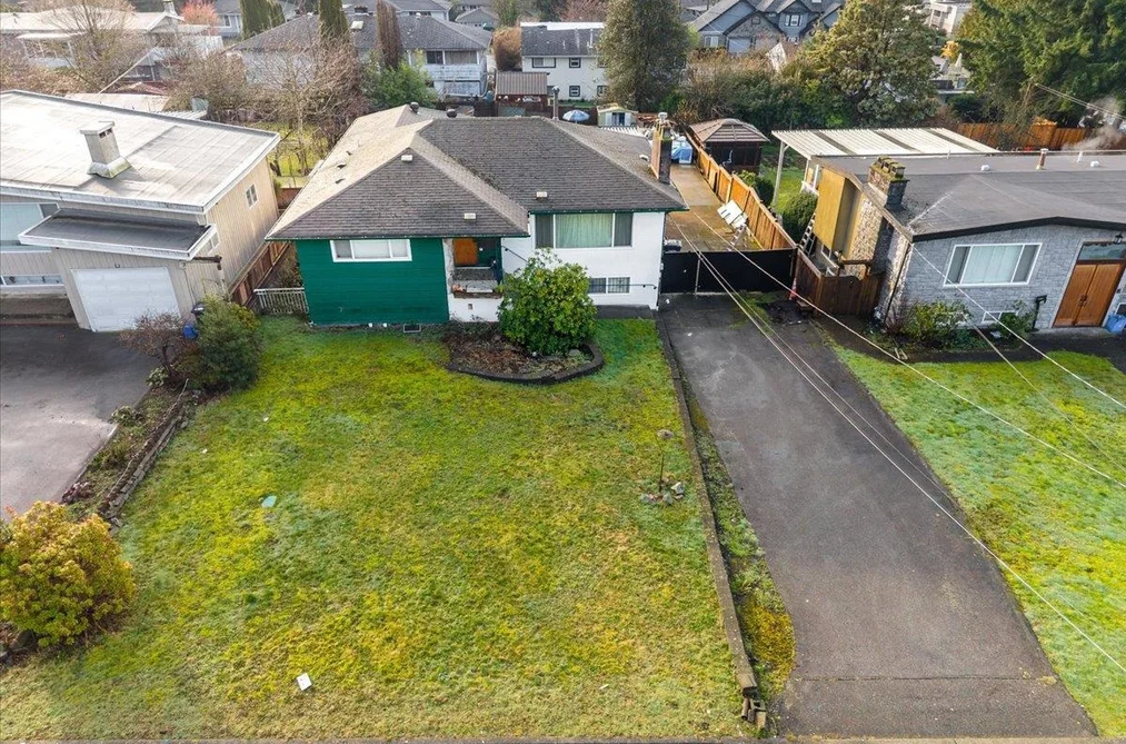 518 APPIAN WAY, Coquitlam BC V3J 2A5, Coquitlam BC — Residential for Sale - Photo 2