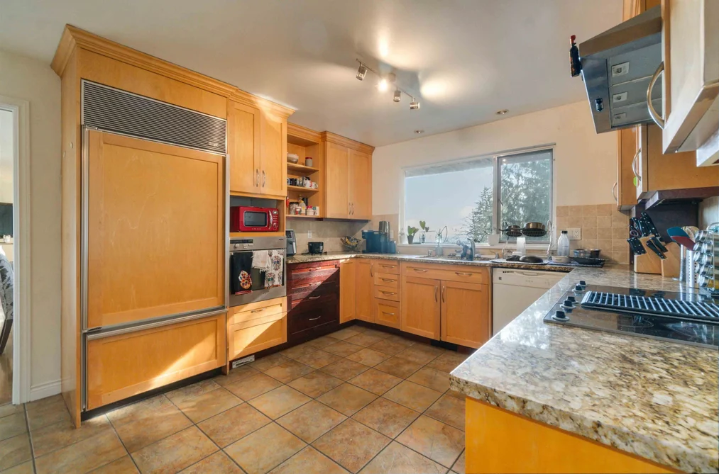 5189 MADEIRA COURT, North Vancouver BC V7R 3K7, North Vancouver BC — Residential for Sale - Photo 6