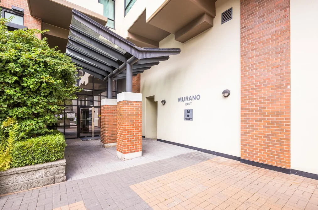 519 10 RENAISSANCE SQUARE, New Westminster BC V3M 7B1, New Westminster BC — Residential for Sale — Photo 22 of 24