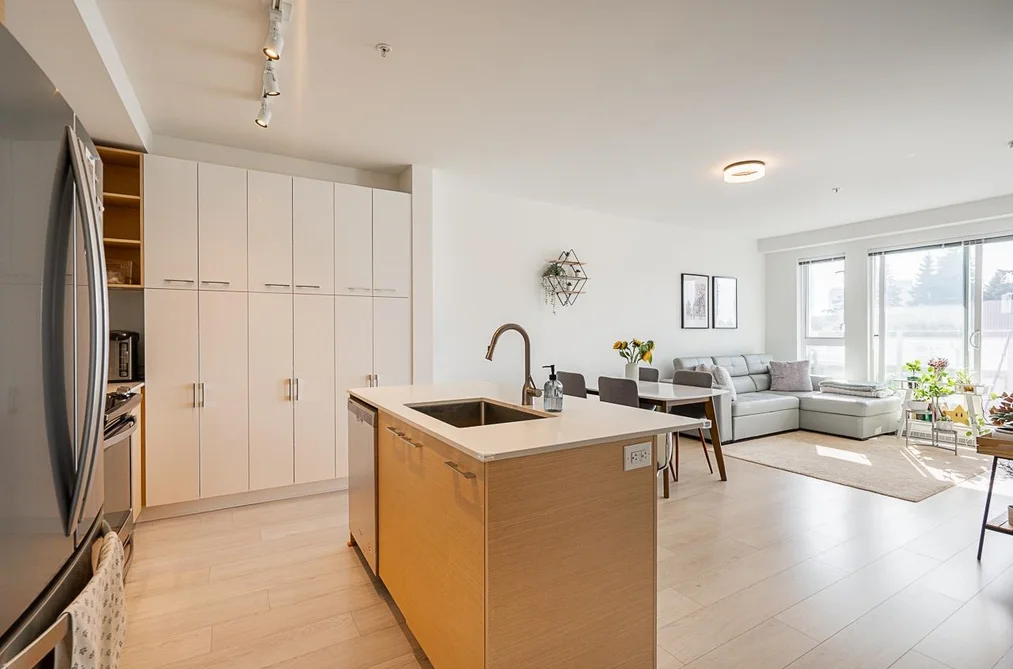 519 13963 105 BOULEVARD, Surrey BC V3T 0M9, Surrey BC — Residential for Sale - Photo 6
