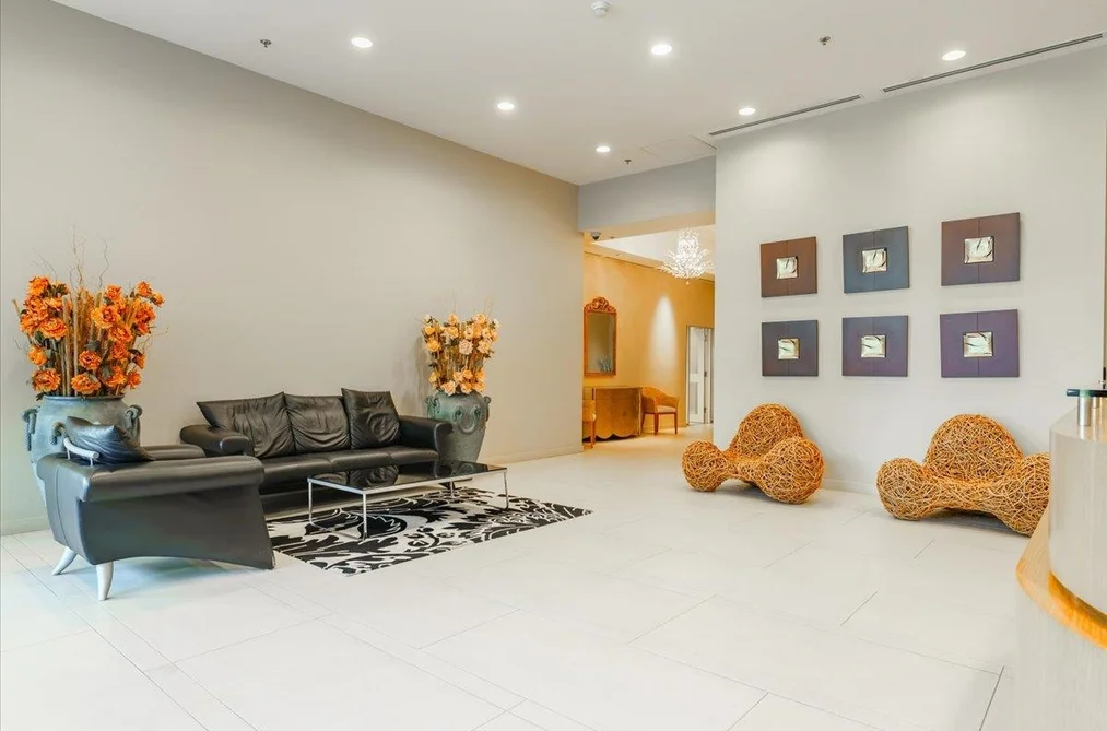 Condo for sale at 519 8080 Cambie Road Richmond British Columbia - MLS: R3163015