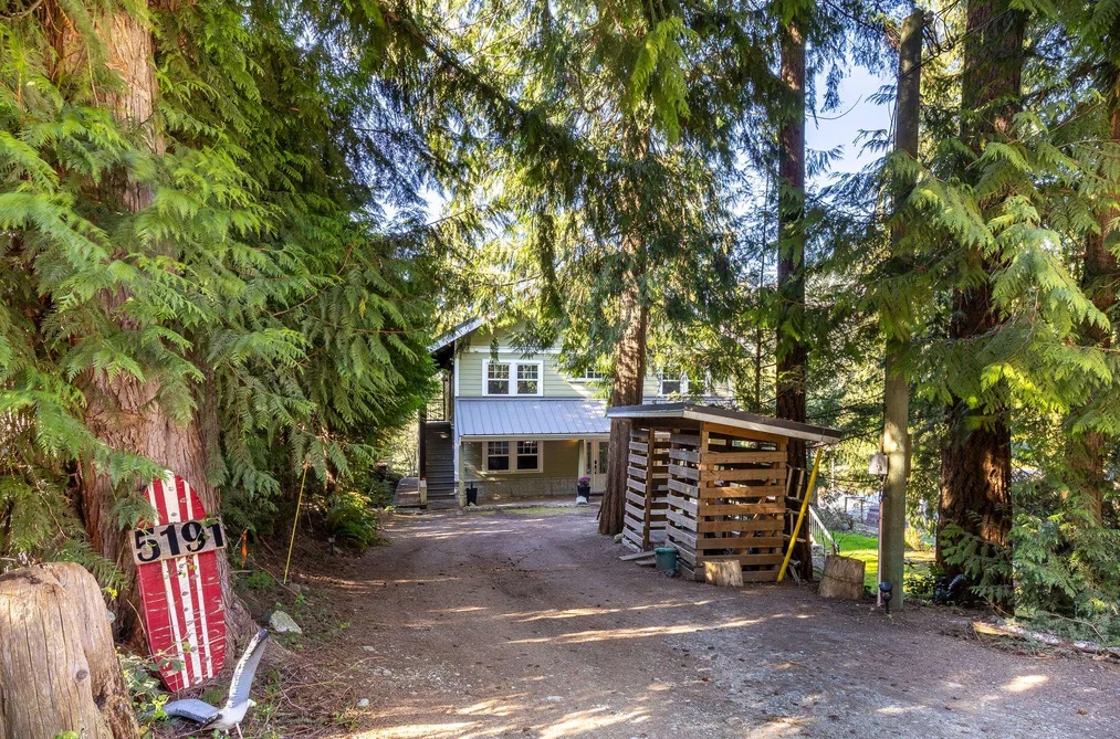 5191 WESJAC ROAD, Madeira Park BC V0N 2H1, Madeira Park BC — Residential for Sale - Photo 2