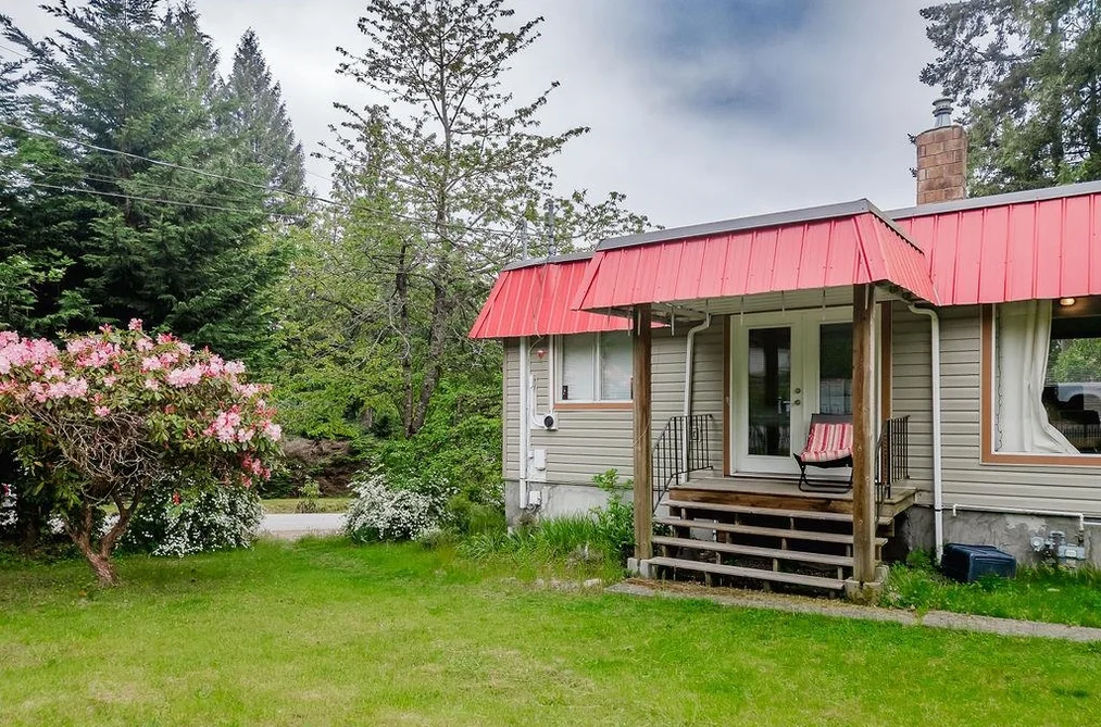 5197 RADCLIFFE ROAD, Sechelt BC V7Z 0C1, Sechelt BC — Residential for Sale - Photo 4