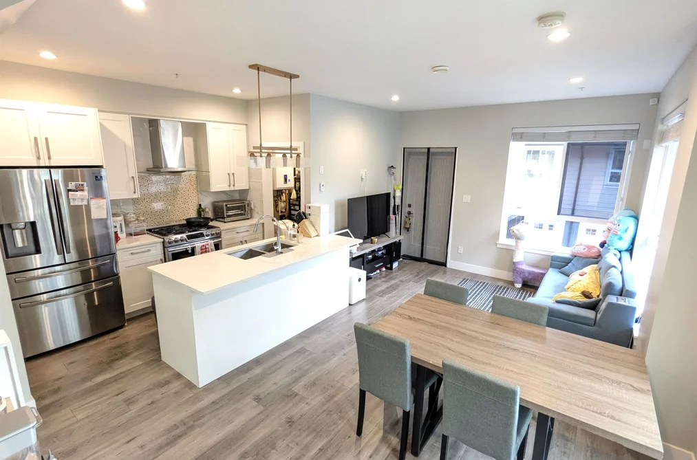 52 430 DUNCAN STREET, New Westminster BC V3M 0M2, New Westminster BC — Residential for Sale - Photo 2