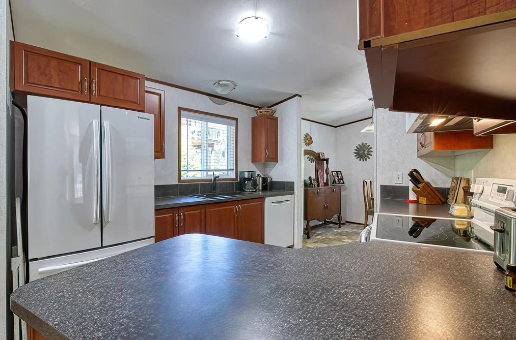 5200 WESJAC ROAD, Pender Harbour BC V0N 2H1, Pender Harbour BC — Residential for Sale - Photo 4