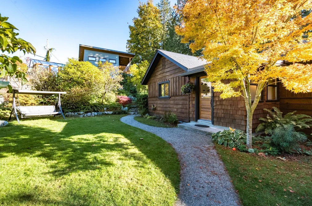 5201 HAVIES ROAD, Sechelt BC V7Z 0B9, Sechelt BC — Residential for Sale - Photo 4